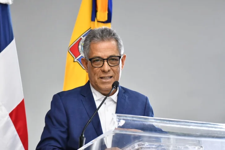  Eléxido Paula Liranzo.